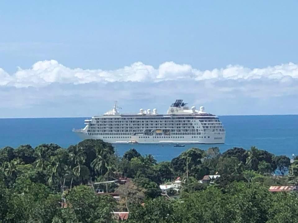 Puesta Del Sol Hotell Quepos Eksteriør bilde