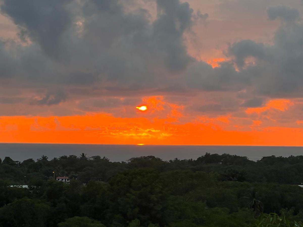 Puesta Del Sol Hotell Quepos Eksteriør bilde